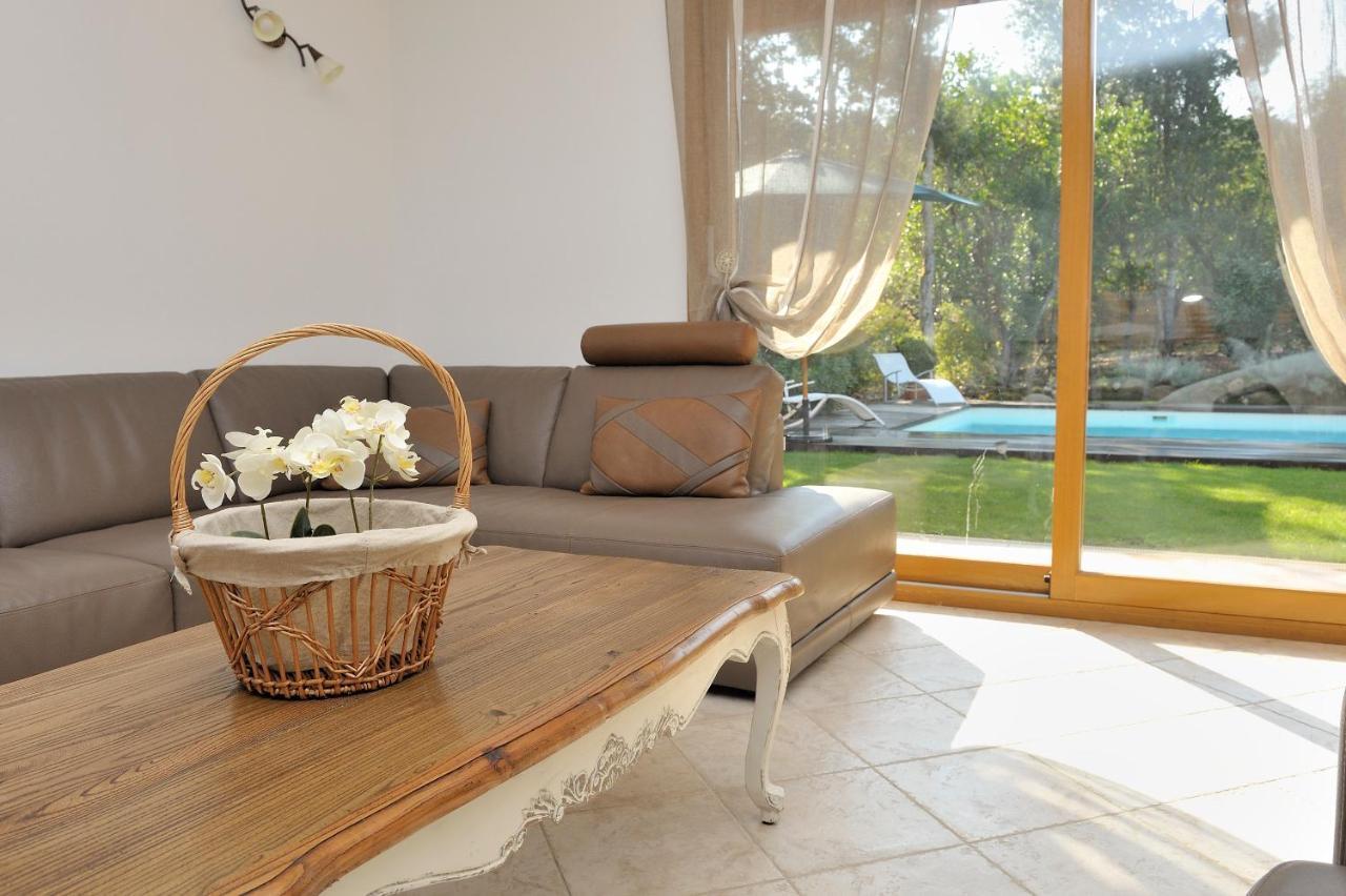Domaine Finili Villa Cauro Bagian luar foto